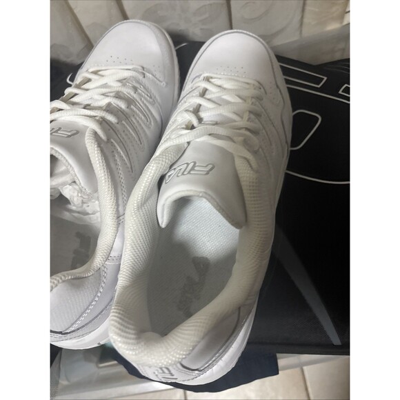 New Men's Fila Summerlin Tennis White Silver Size 10 1/2. Brand New No Box - Picture 2 of 6
